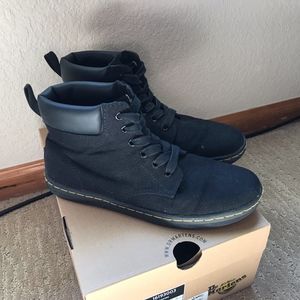 Dr. MArtens- Black Maelly Boots